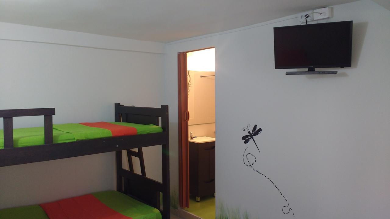 San Andres Vive Paradise Habitaciones Con Bano Privado A 80Mts De La Playa Principal Exterior photo